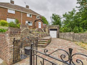 Photo 1- click for photo gallery